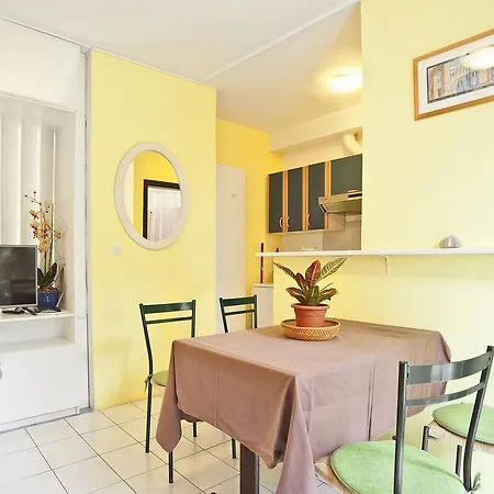 Apartment Vladimir